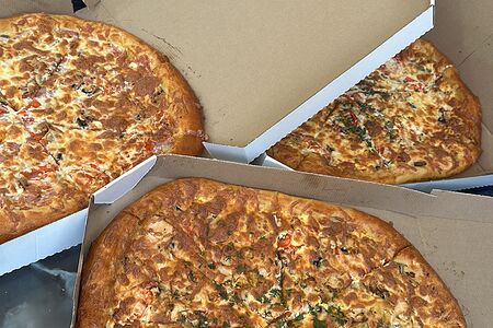 Пицца Ананас и ветчина