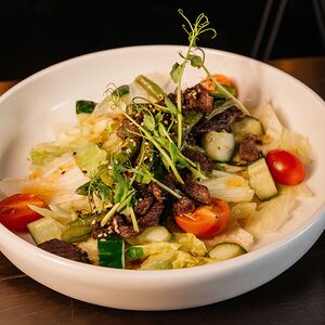 Салат с говядиной