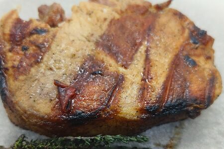 Стейк из свиного карбонада на гриле