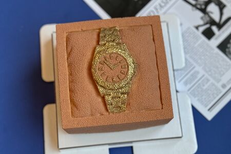 Муссовый торт Часы