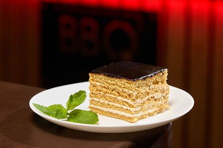 Медовик домашний