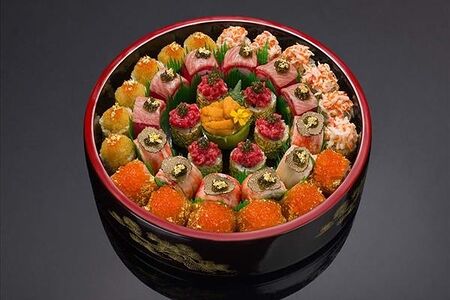 Сет роллы Голд