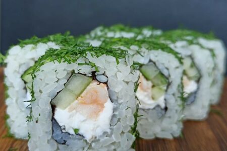 С курицей и укропом