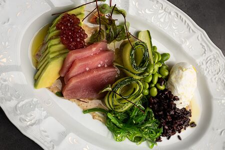 Поке с тунцом 