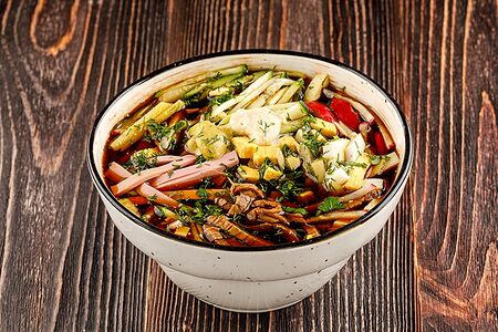 Окрошка мясная на квасе