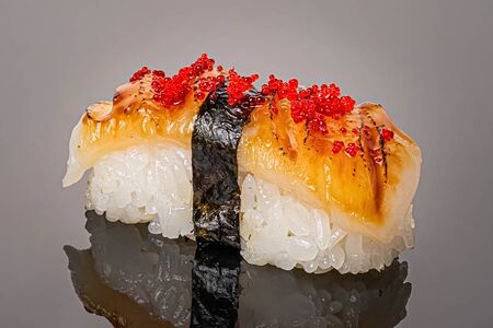 Суши Опалённый гребешок