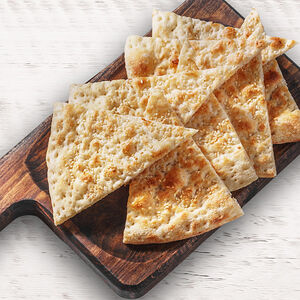 Фокачча с кунжутом и оливковым маслом