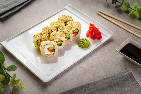 Роллы Маори