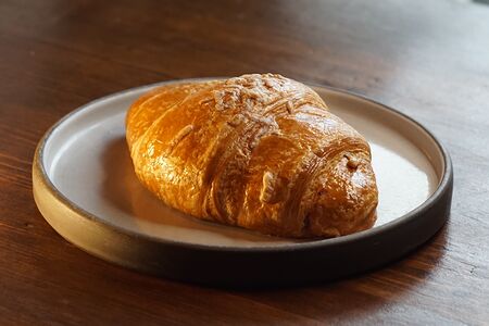 Круассан с ветчиной и сыром