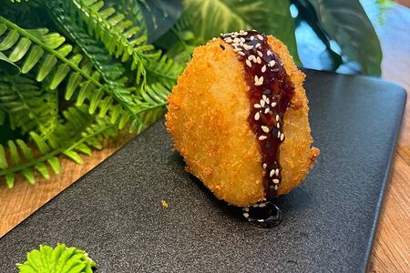 Онигири с курочкой терияки