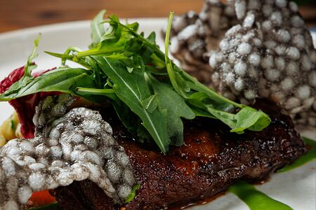 Глазированные говяжьи ребра