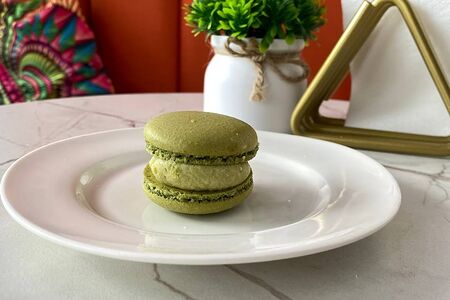 Макаронс Фисташка