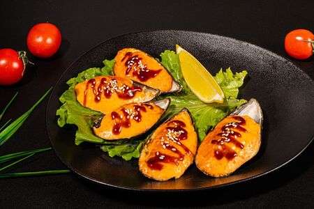 Мидии запеченные