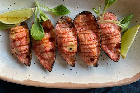 Мидии Киви с масаго и сыром