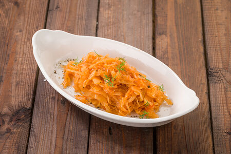 Тушеная квашеная капуста