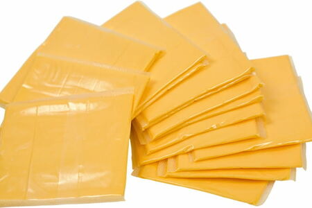 Сыр чеддер (ломтик)