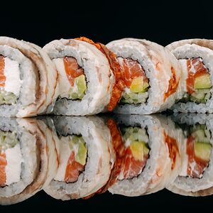 Կանադա ռոլլ սաղմոնով