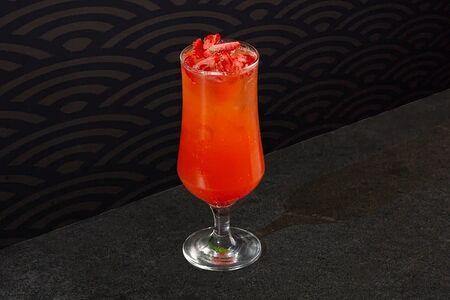 Клубника-манго