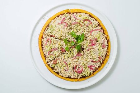 Пицца с копченым тофу