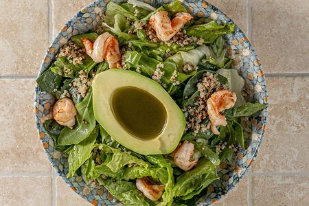 Салат зелёный с креветками