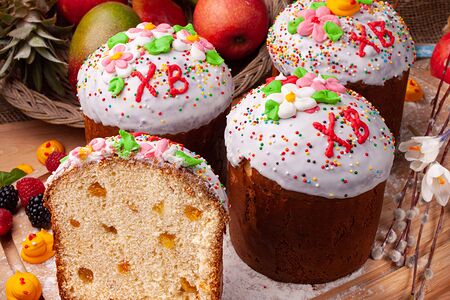 Кулич пасхальный X