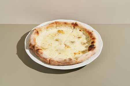 Сырная пицца