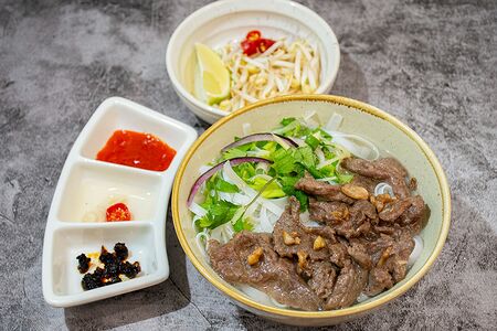 Суп Фо Тай Лан