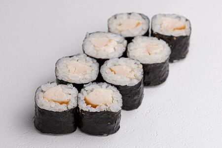 Ролл с копченой курицей