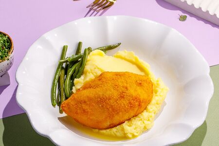 Котлета из курицы в хрустящей панировке 