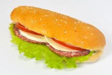 Бутер с салями и моцареллой