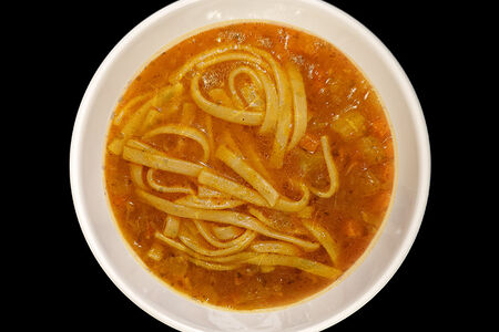 Лагман с чесночными тостами