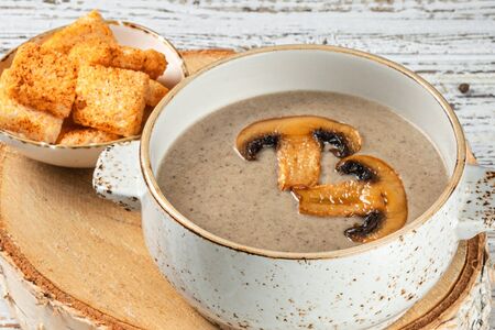 Крем-суп из грибов