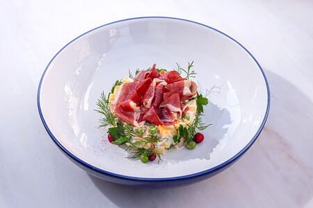 Оливье с копченой уткой