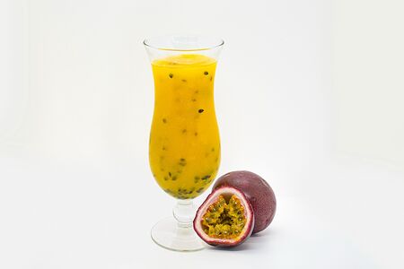 Лимонад из маракуйи