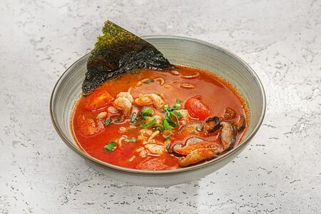 Рамен Том ям