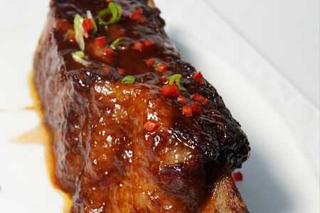 Томленое говяжье ребро