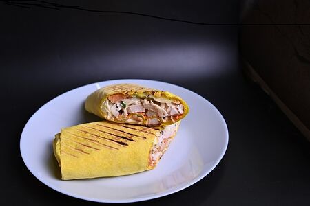 Шаурма свинина сырный лаваш