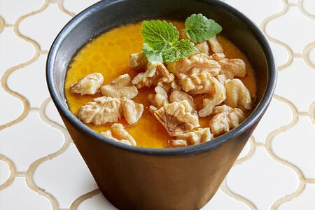 Мацони с грецким орехом