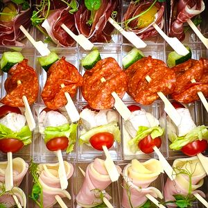 Сет мясных канапе 