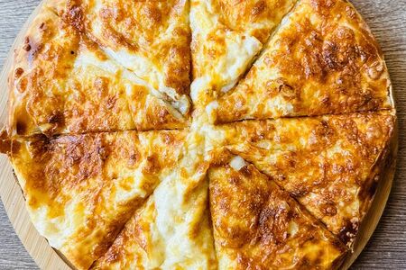 Хачапури с двойным сыром 