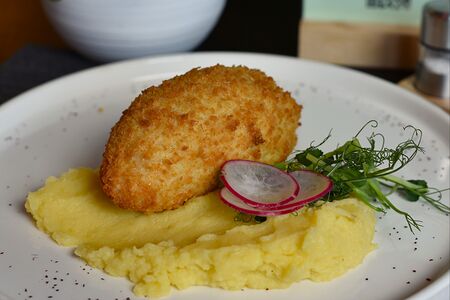 Котлета по-киевски