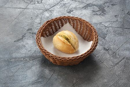 Булочка Чесночная