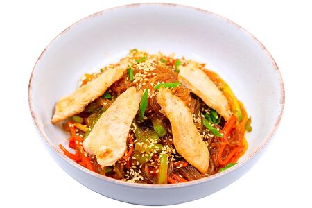 Фунчоза с овощами и курицей