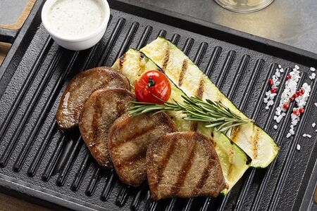 Телячий язык на гриле