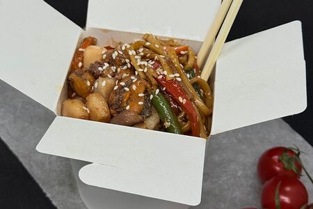 Удон с морепродуктами