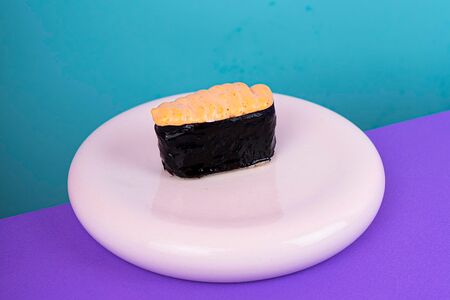 Острые суши с мидиями