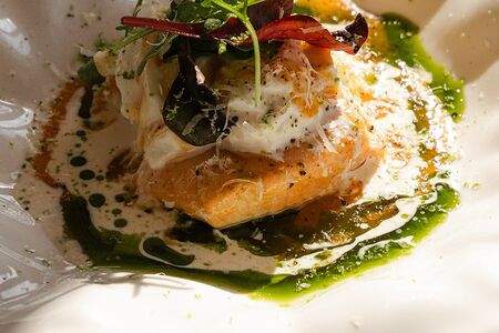 Лосось из печи со страчателлой