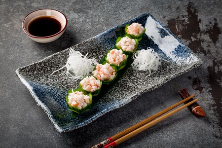 Сашими спайси с тигровой креветкой