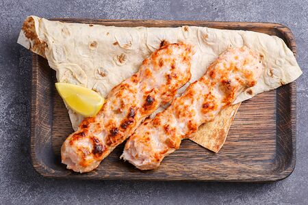 Люля-кебаб из креветок с лососем