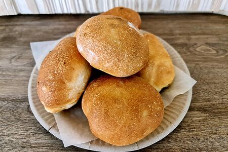 Пирожок сдобный постный Шампиньоны и картофель